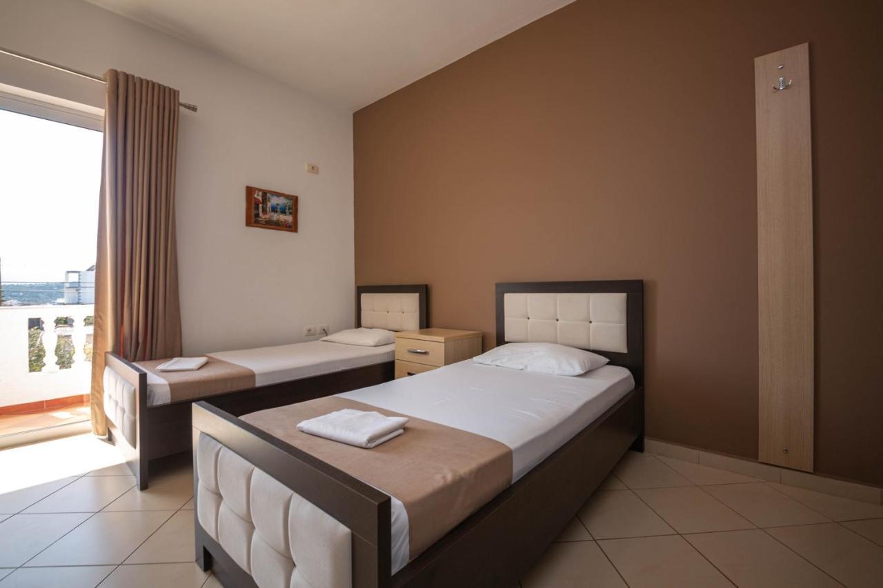 Vale Deti Rooms คซามิล ภายนอก รูปภาพ
